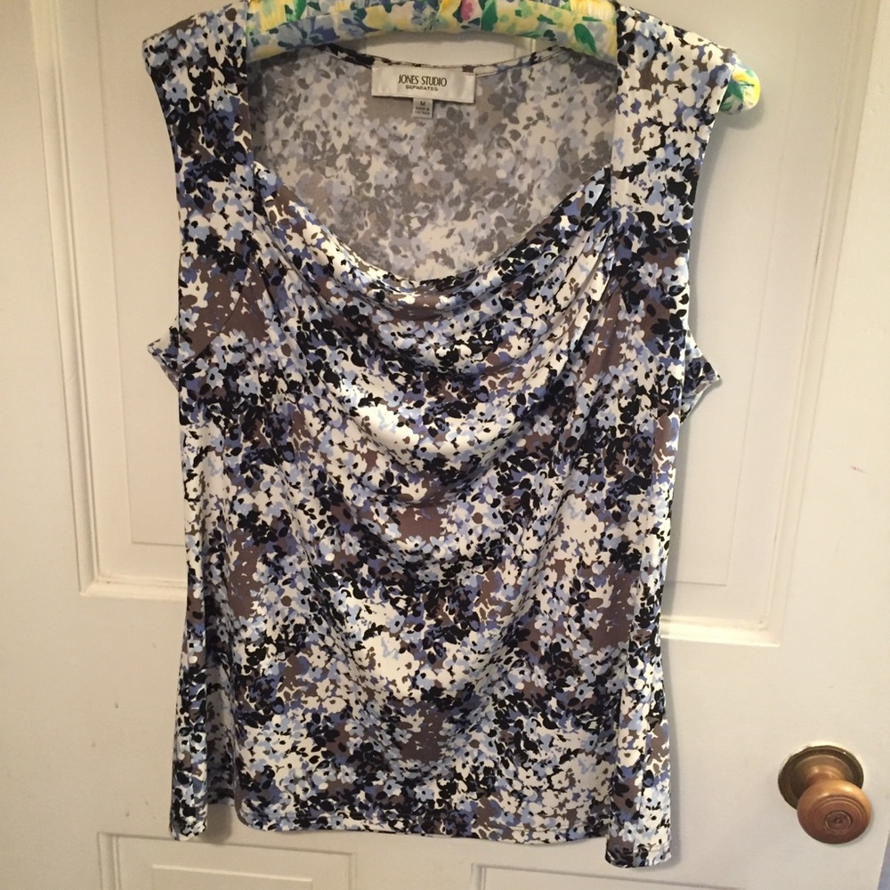 Jones Studio dressy tank, size M